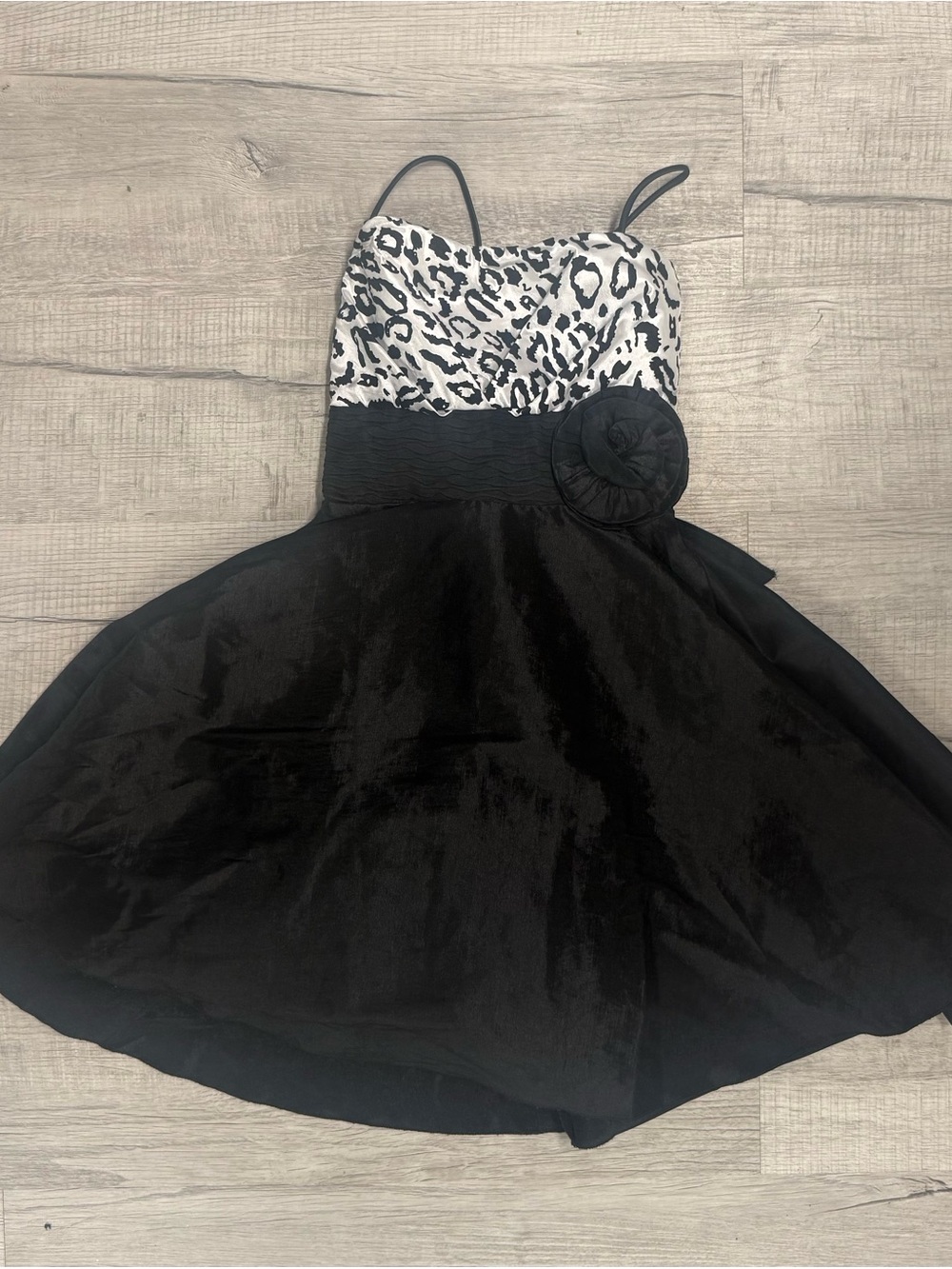 Black & White Leopard-Print Bodice Formal Dress for Girls
